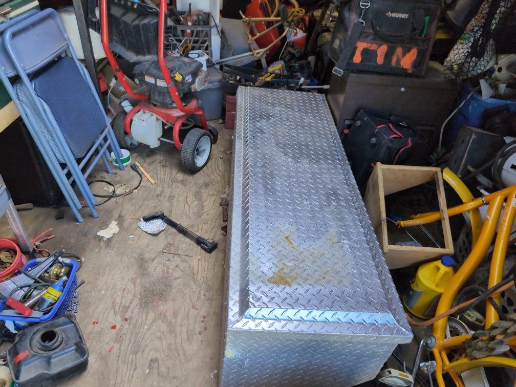 4ft Toolbox