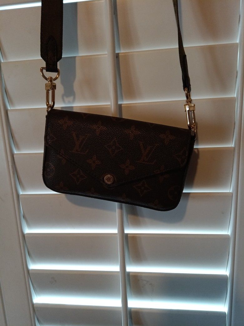 Louis Vuitton Crossbody Strap Replacement for Sale in Sacramento, CA -  OfferUp