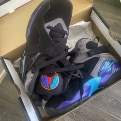 Jordan 8s size 4.5