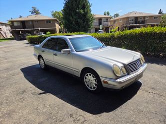 1999 Mercedes-Benz E-Class
