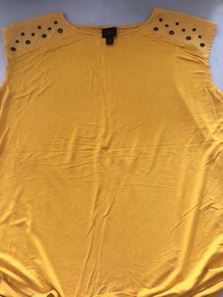 Beautiful Ladies large Mustard Blouse
