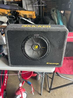 Kicker Comp S thin enclosure  10 inch subwoofer & amp