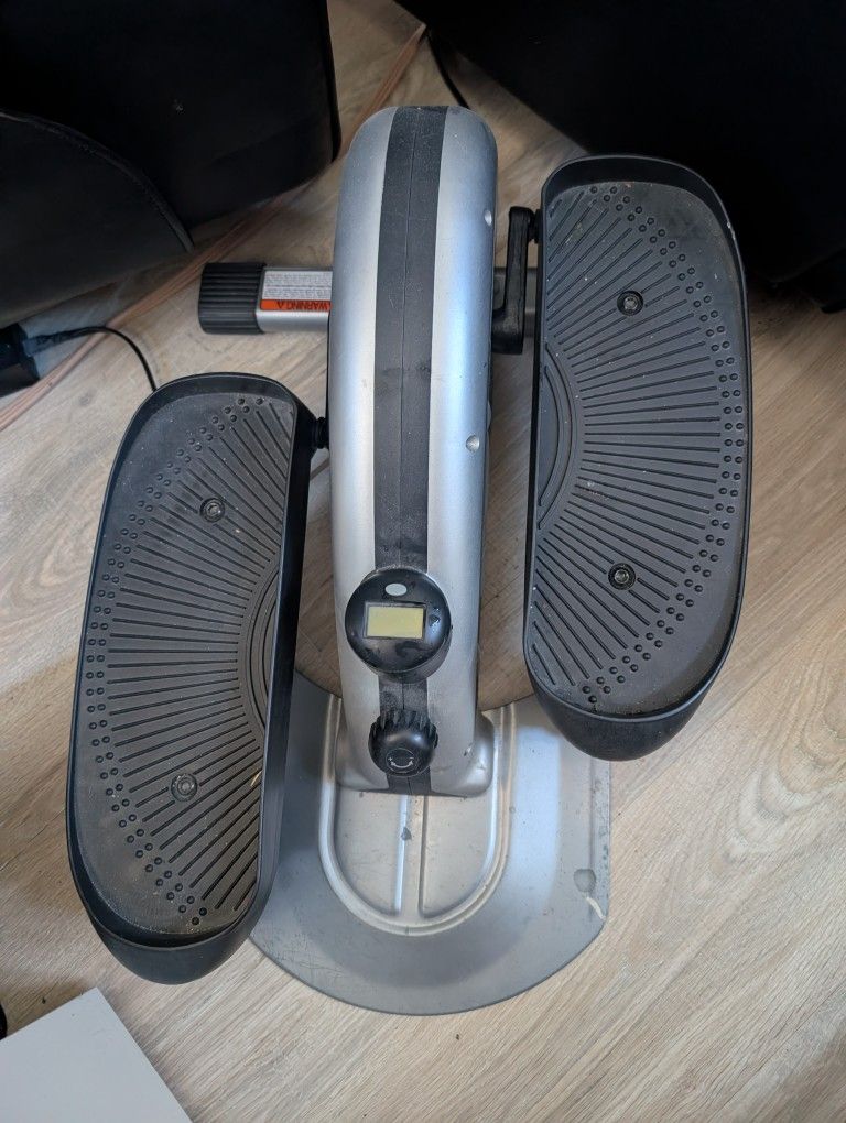 Stamina Inmotion Elliptical Machine