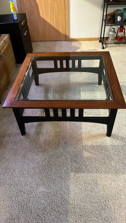 Coffee Table (glass Top & Cherry Wood)