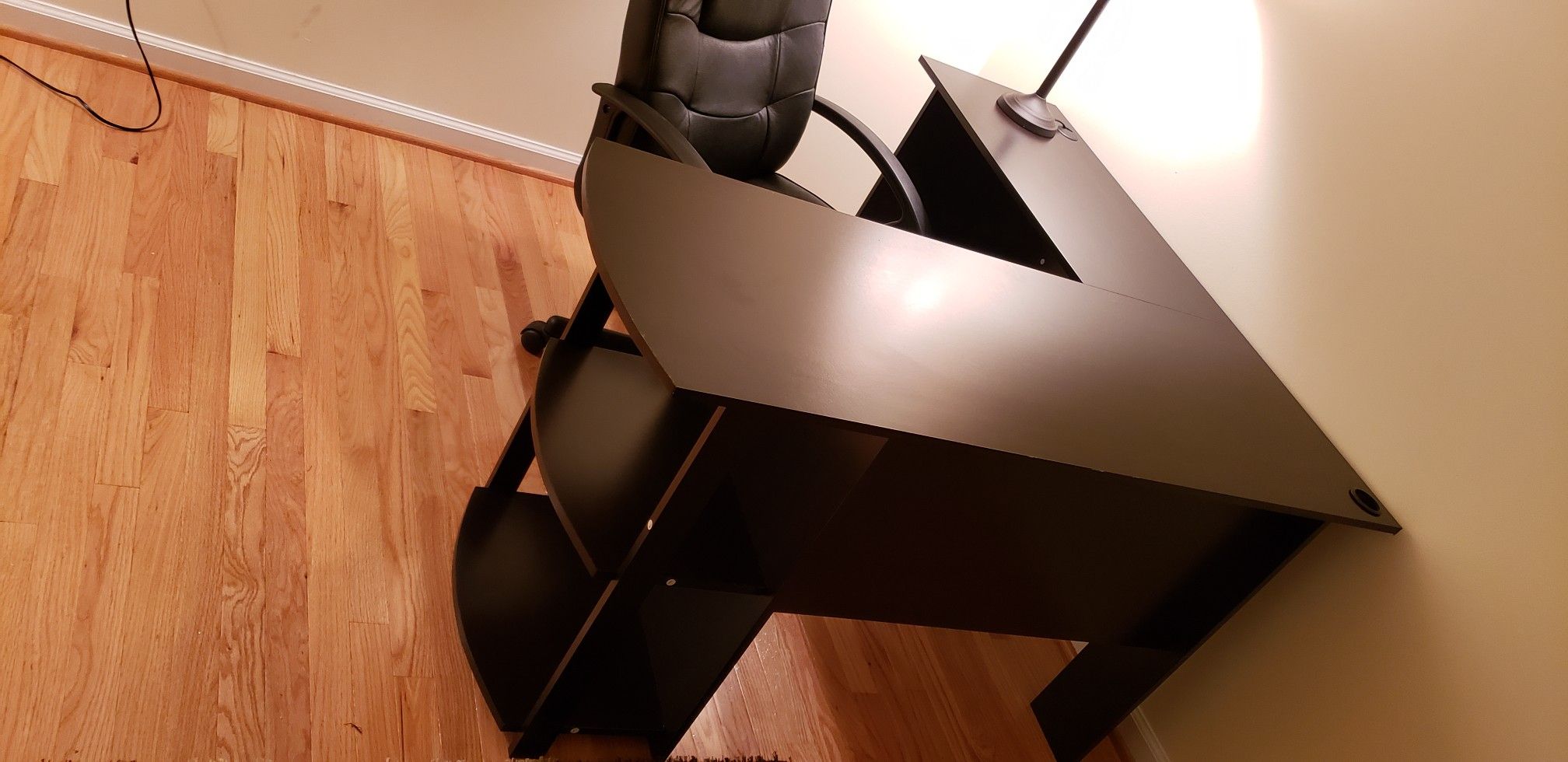 Office desk and chair