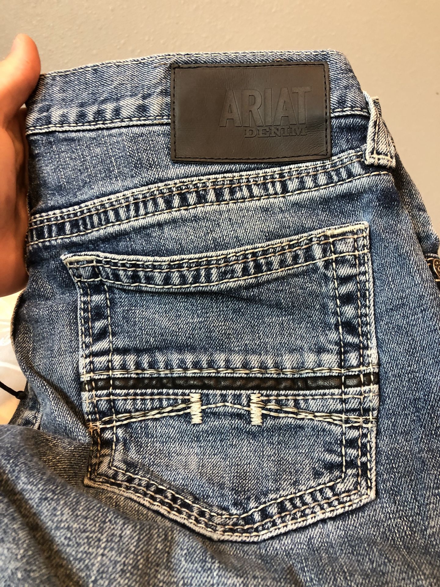 Ariat Slim Fit Men’s Jeans
