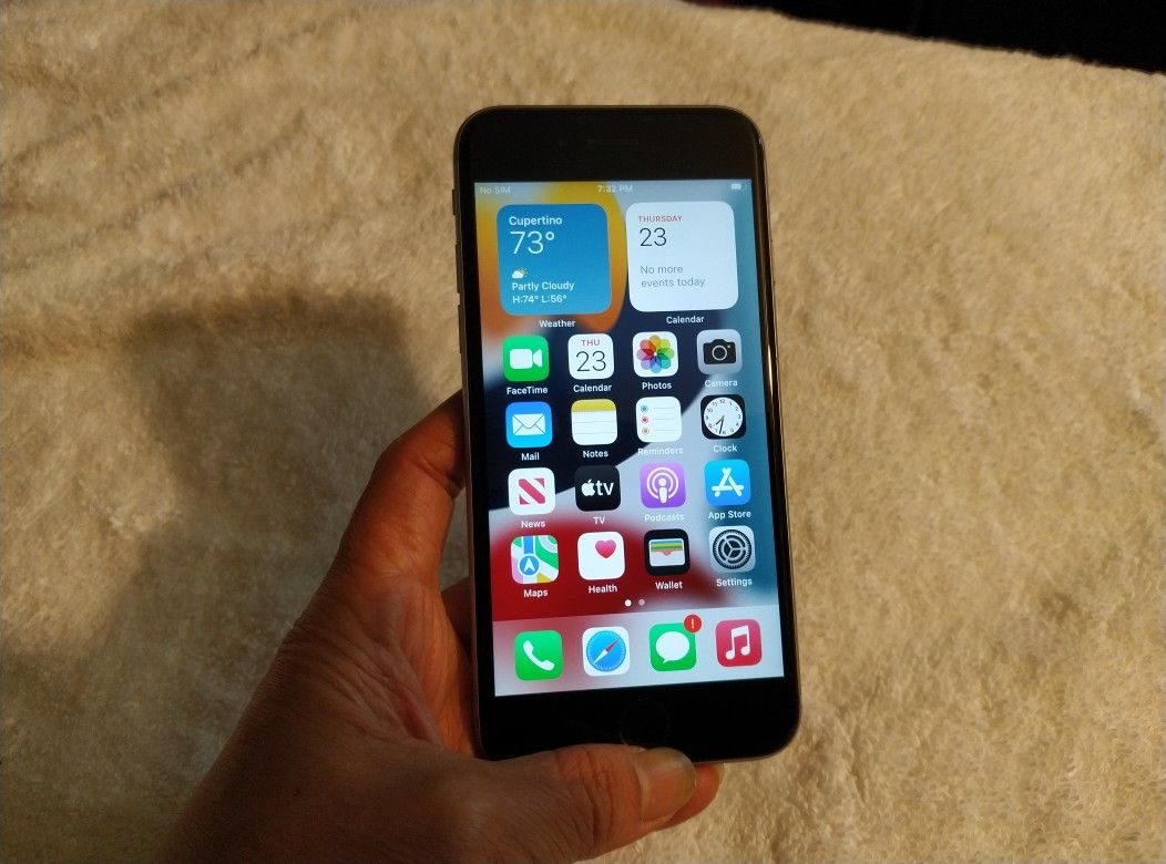 Iphone 6s 64GB Unlocked Excellent Condition