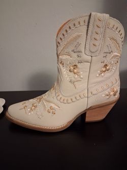 Dinco leather boots