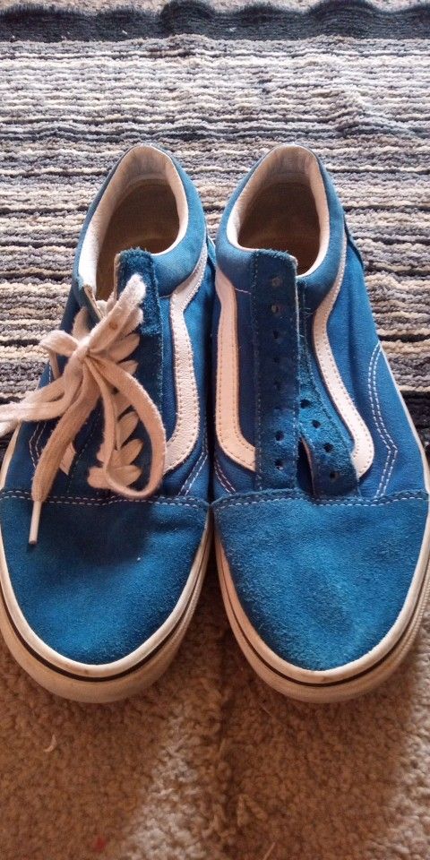 Boys Vans Good Condition Size 7-8$8.00