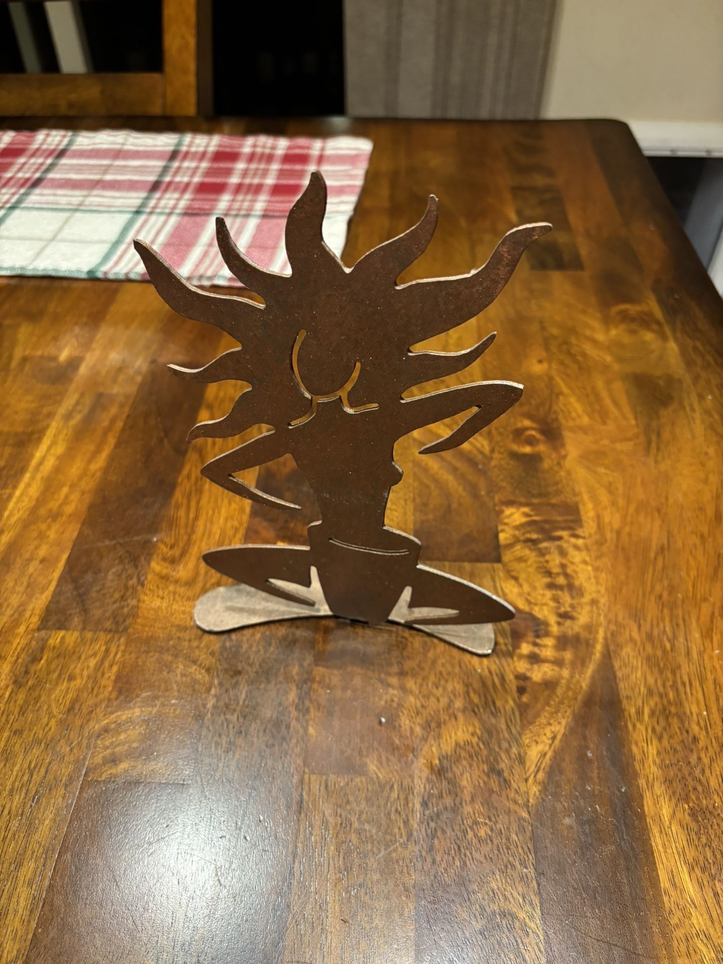 Metal sculpture