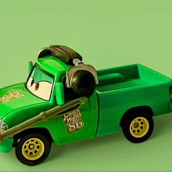 Disney Pixar Cars Chick Hicks Crew Chief Green #86 Pick Up Truck