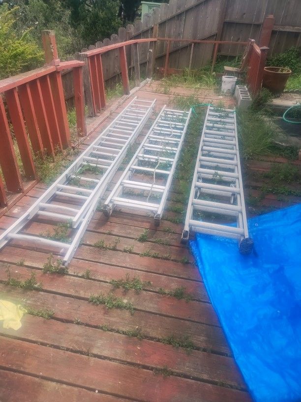 Aluminum Ladder