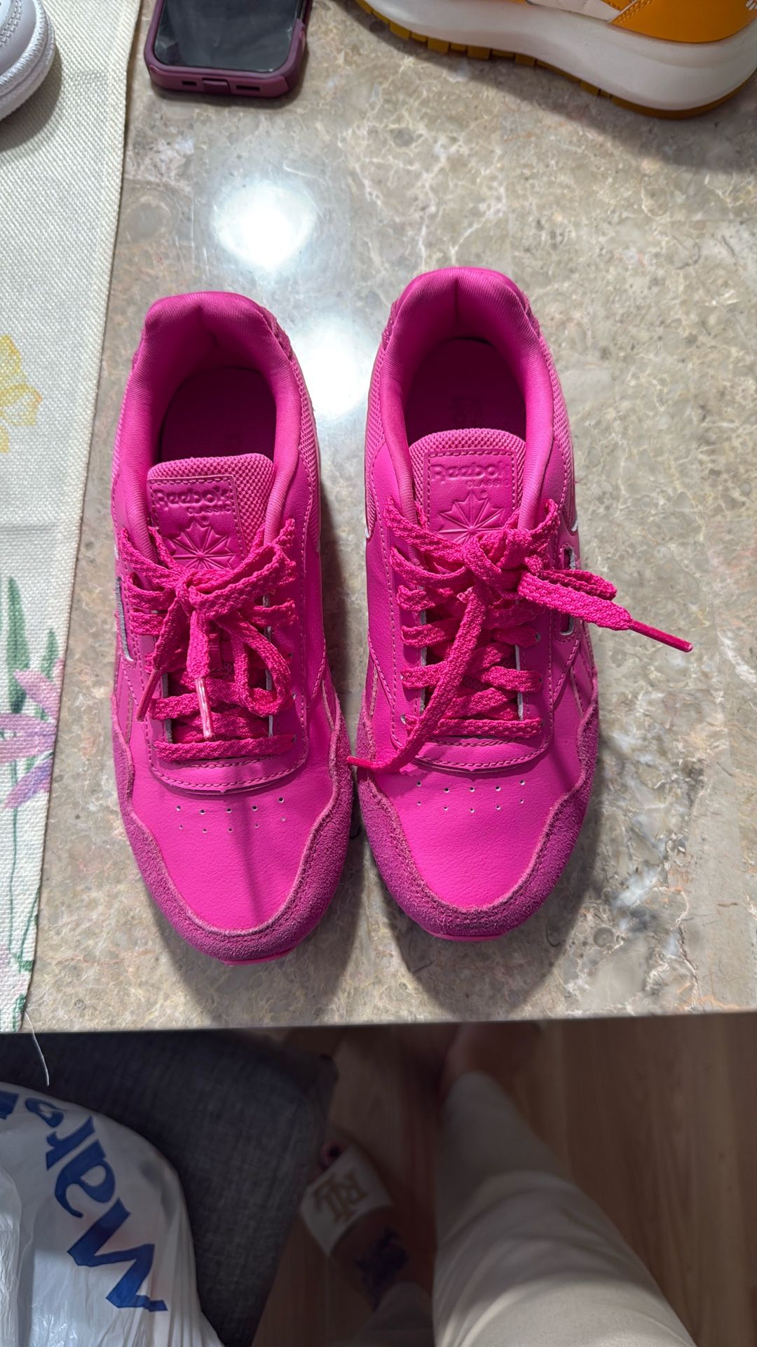 Reebok Size 6 Women’s 
