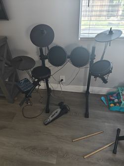 Electric Drum Set