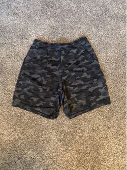 Lululemon Shorts Medium