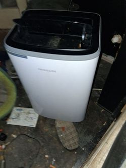 Portable air conditioner smart
