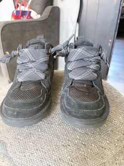 Ugg boots size 5