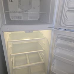 Kenmore Fridge Apt Size 30 By 67 High 
