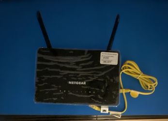 Netgear AC1200 WiFi Router R6220