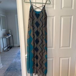 Bisou Bisou blue and brown maxi dress with a flowy design Size 
