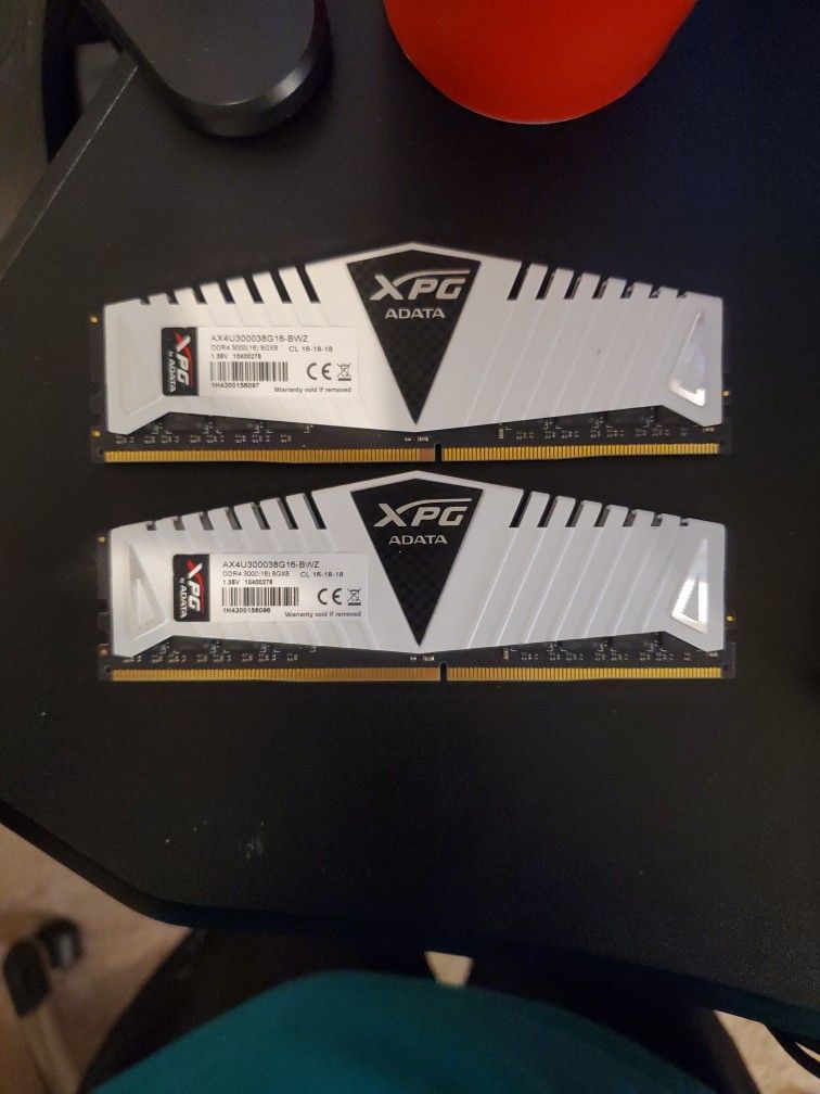 XPG ADATA DDR4 3000 8GB x 2=16GB Ram