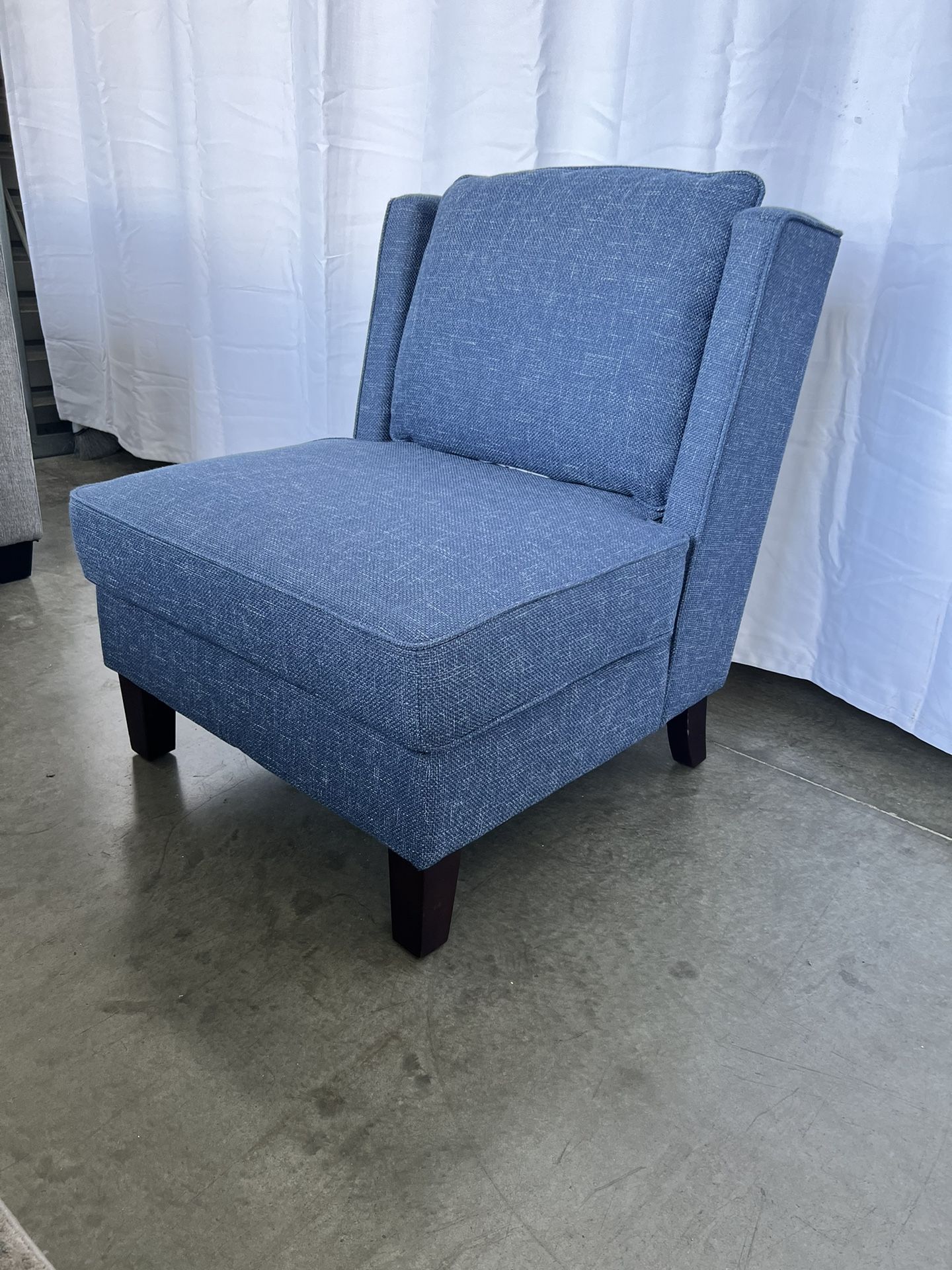 Shyanne Accent Chair (NEW)