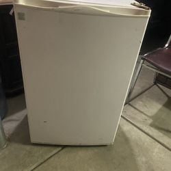 General Electric Small Refrigerator 