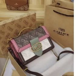 Beautiful high quality bag very pretty as seen in the photos