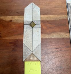 Decorative ceramic tile