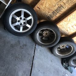 205/55/R16 Michelin Tires With Wheels!