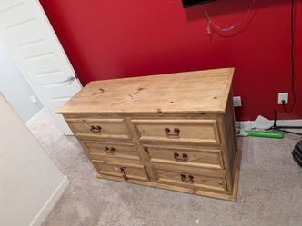 Bed and Dressers