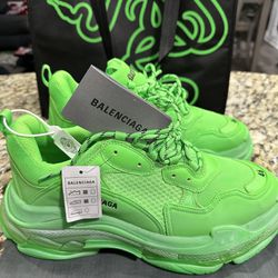 Balenciaga Triple s Apple Green US Size 13 Retail Price $1200 My Price 350 New!!