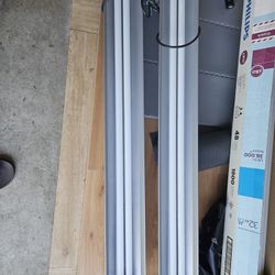 2 2-tube LED light Fixture