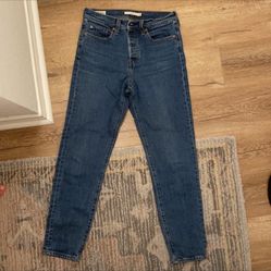 Levi Wedgie fit Jeans