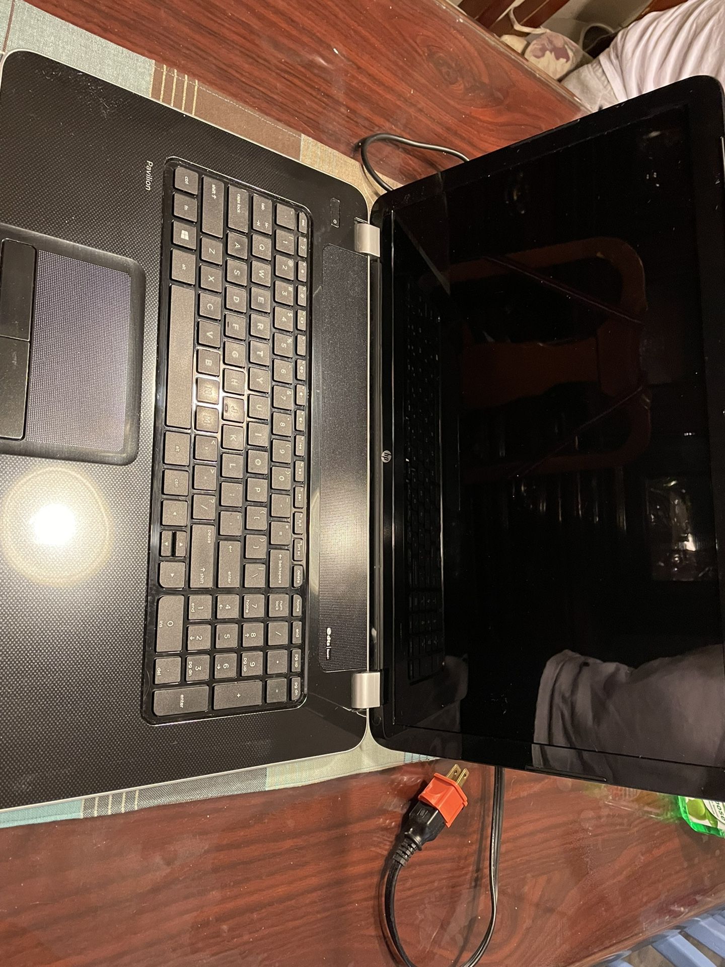 HP Pavilion 17-e119wm Notebook PC (ENERGY STAR).. LAPTOP