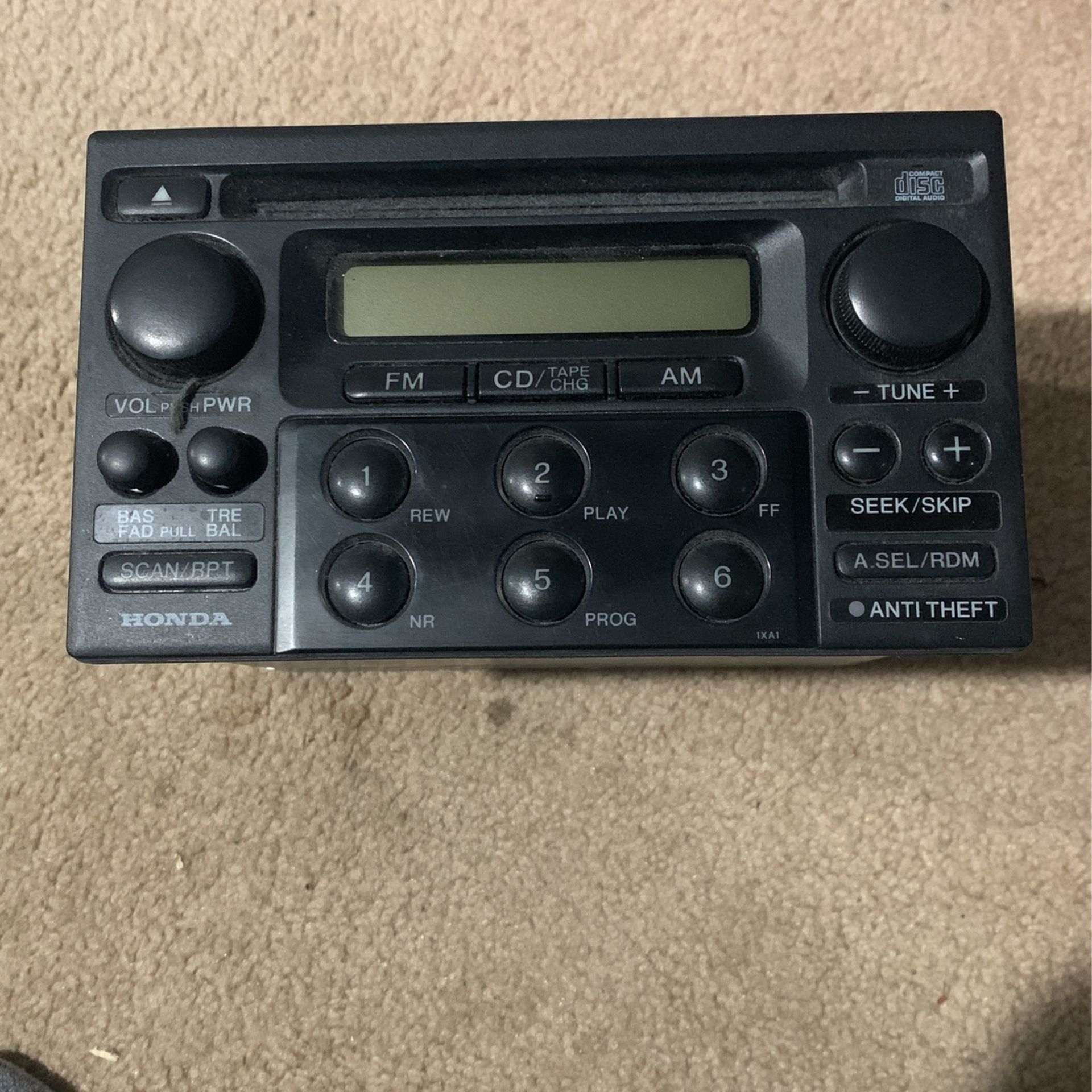 Honda 1999 CD Radio