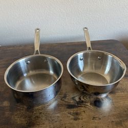 2 Sauce And Pour Pans ✨
