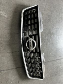 2007 sentra grill OEM