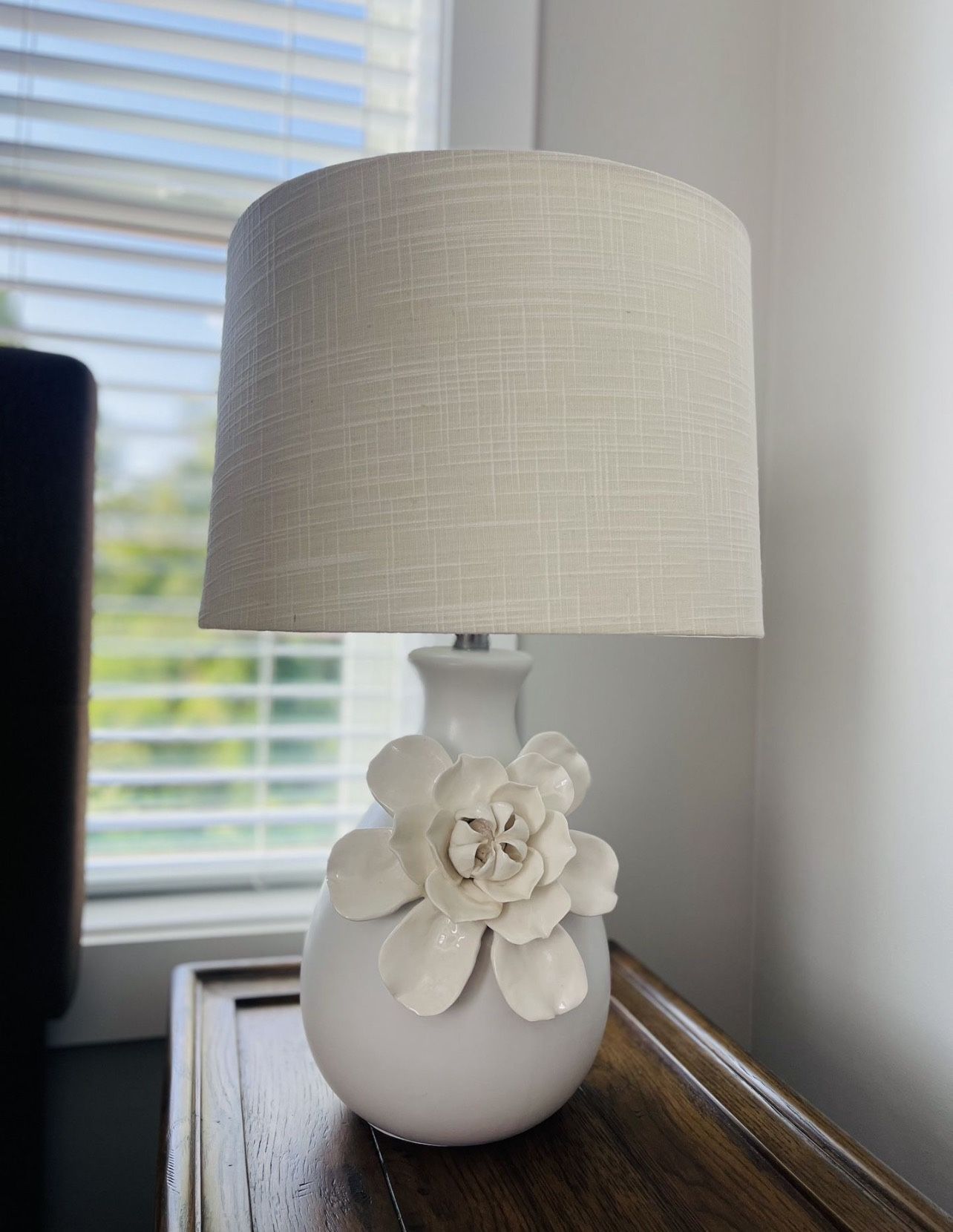 Large White / Cream Floral Lamp With Shade