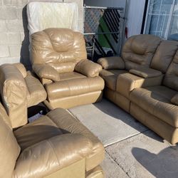 Real Leather Couches And Recliners