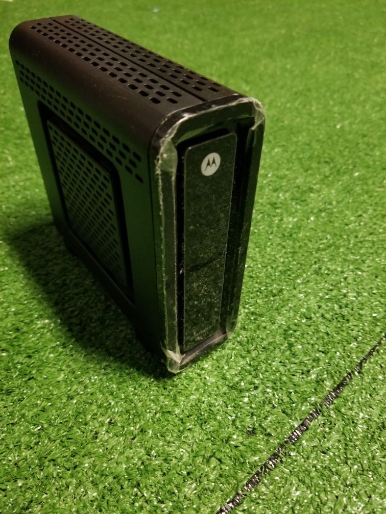 Motorola SB6121 cable modem