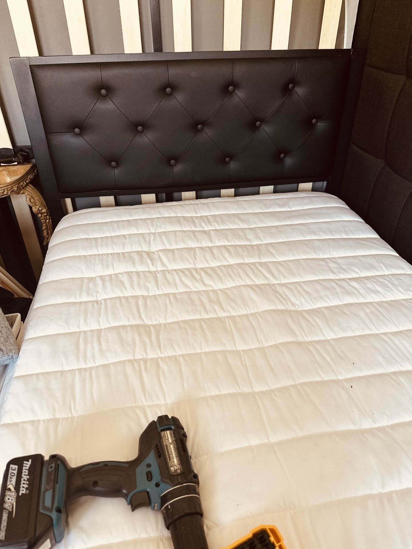 Twin Bed Frame & Mattress $150