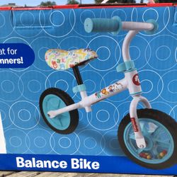 FISHER PRICE BALANCE BIKE  CHECK OUT MY PROFILE FOR MORE GREAT ITEMS 