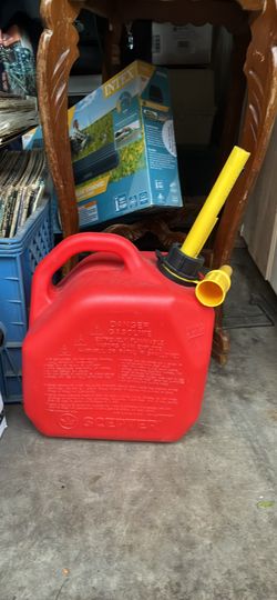 Scepter 2 Gal Gas Can