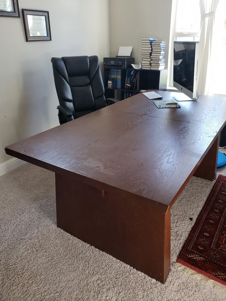 Solid wood table: Best Price offered.