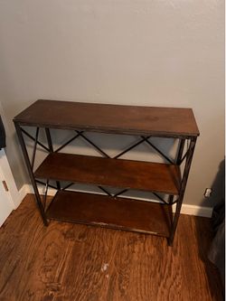 Side shelf
