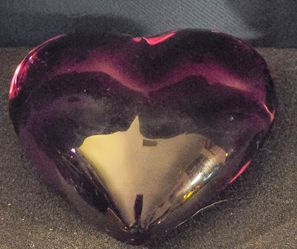 Vintage purple glass heart paperweight