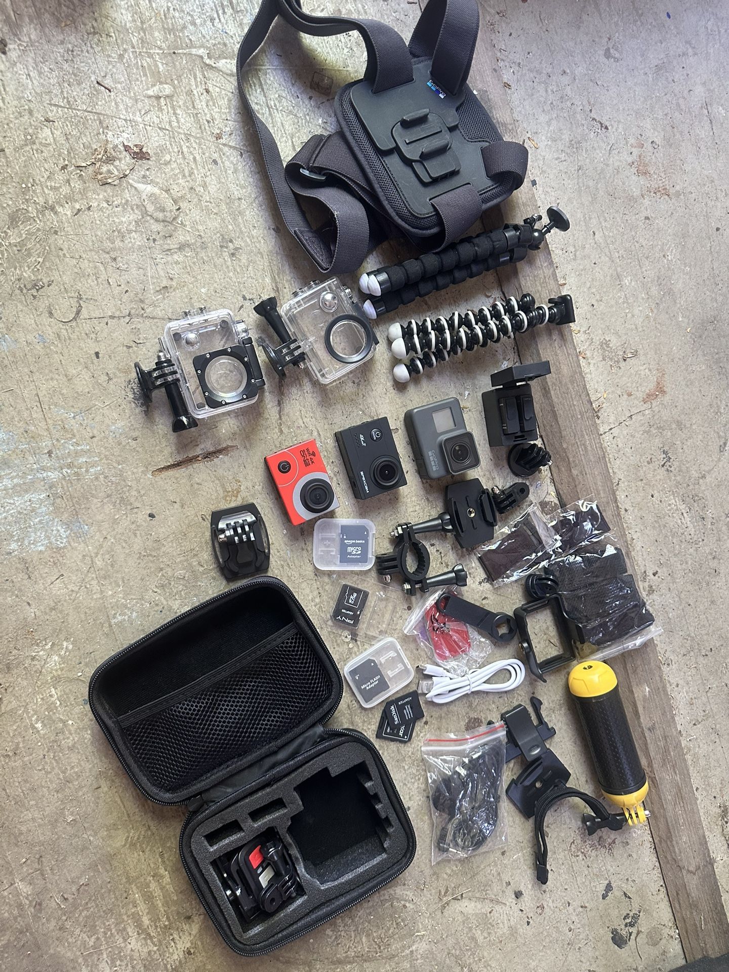 Action Cameras Bundle