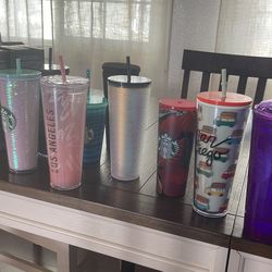 Variedad de vasos Starbucks  $10