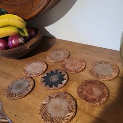 8 Total Wood & Basket Coasters
